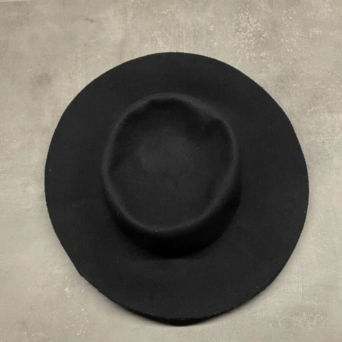 H&M hat black 100% wool like new, size M