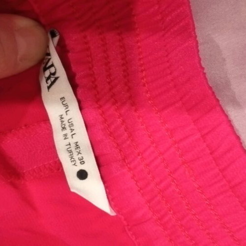 Zara fuchsia pants like new, size L