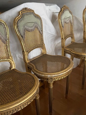 Set of 4 Louis XVI chairs used, antiques over 100 years old