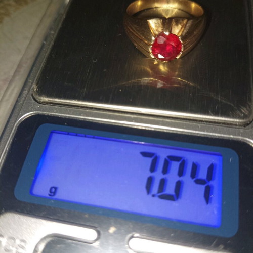 Vintage 14K gold ring with ruby used