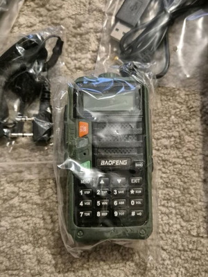 Baofeng UV S9 Plus καινούριο, τρίμπαντο ραδιοτηλέφωνο με αξεσουάρ