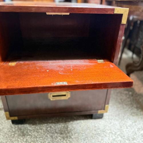 Saridis bedside table like new 48x53 and height 58cm