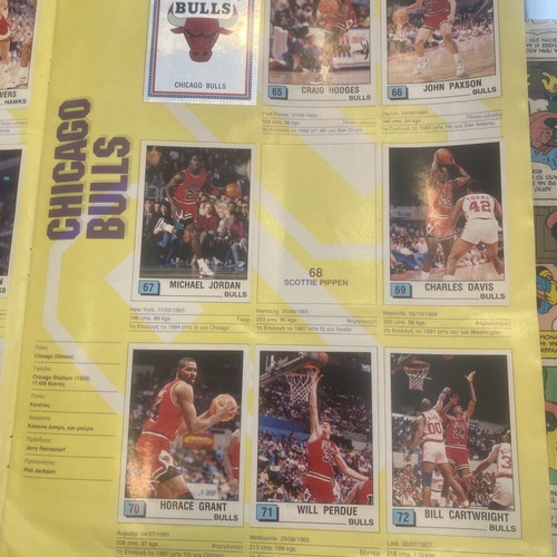 Panini Basket NBA 90 sticker album used with 10 missing stickers