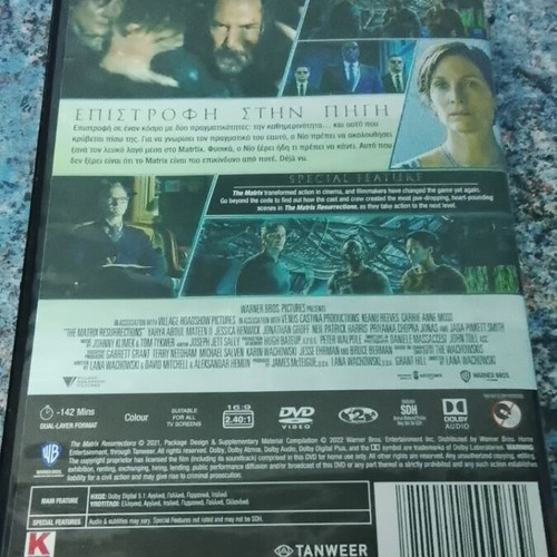 The Matrix Resurrections DVD like new, action sci-fi with subtitles