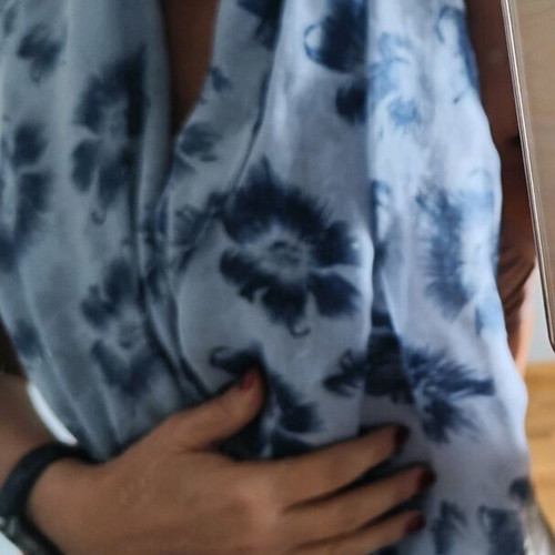 Lynne scarves new, set of 3, excellent quality