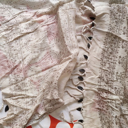 Pashmina scarf