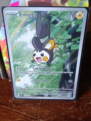 Emolga 112/086 black bolt