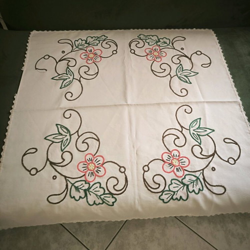Tablecloth white with embossed floral designs like new, 68x68 cm