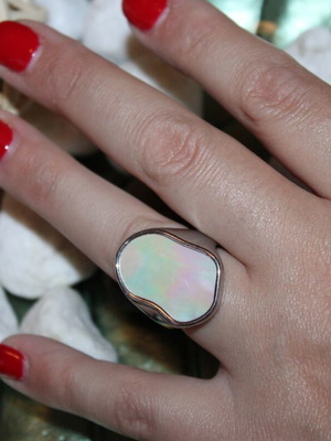 Silver ring with white stone like new