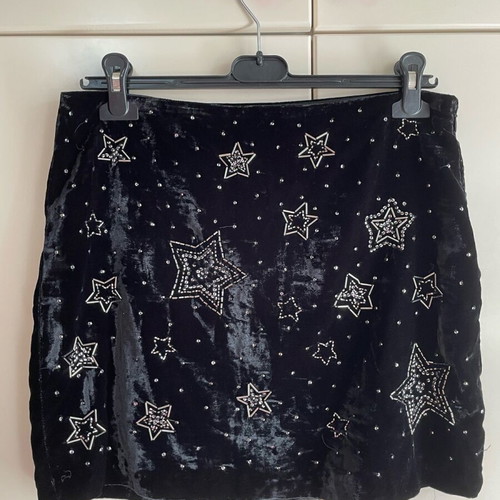 Velvet skirt with embroidered stars like new, size L