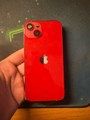 iPhone 13 stand used with scratches on frame