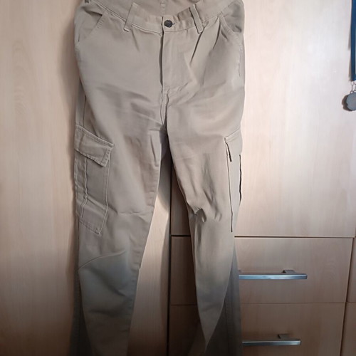Stradivarius women's pants beige with pockets like new, size 36
