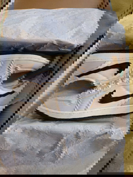 Jordan 1 low og ex coconut