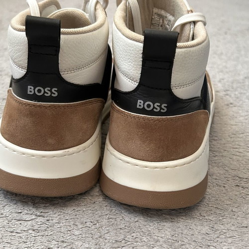 Hugo Boss Baltimore Hito leather sneakers size 40 like new, brown and white