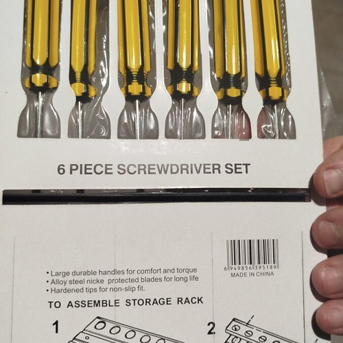 Screwdriver set 6 pieces new with storage rack