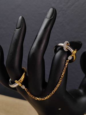 PHORIA Hookup Chain Ring δαχτυλίδι μεταχειρισμένο, ασημένιο επιχρυσωμένο με λευκό τοπάζι