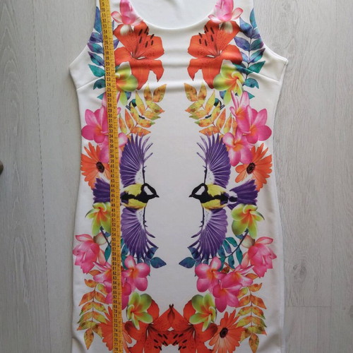 Mini dress Fullah Sugah like new, size small, white multicolor