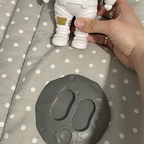 Astronaut Galaxy Star Projector like new with USB and remote