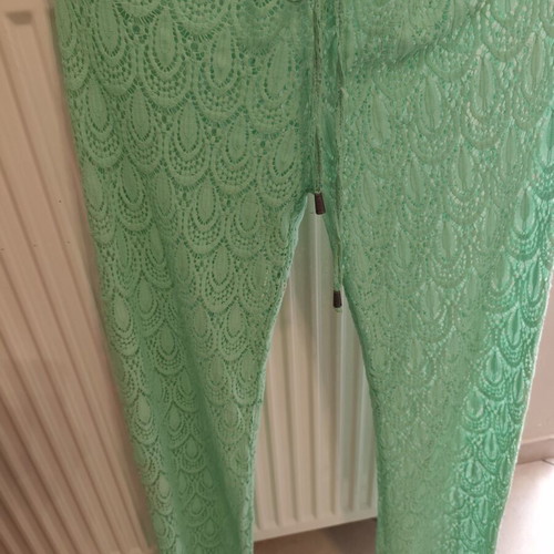 Lace pants size S, like new, green
