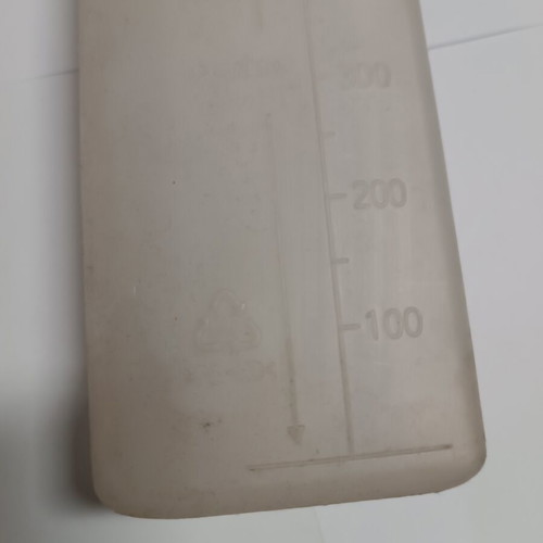 Fuel measuring container new