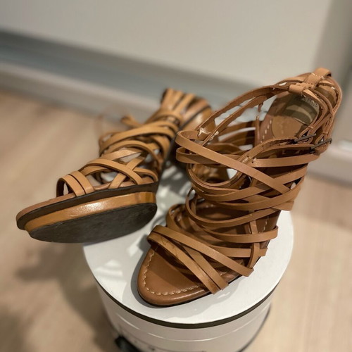 Zara sandals used brown size 39
