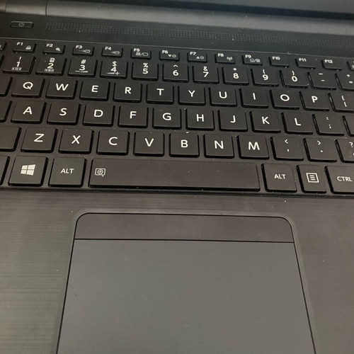 Laptop Toshiba Dynabook Tecra PT5B1-U-0RC01L like new, 15.6", 4GB RAM, 120GB SSD
