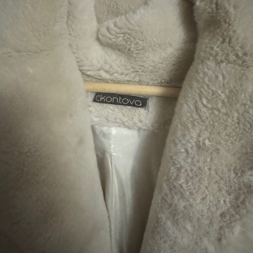 Ckontova Faux Fur Coat like new, white and beige