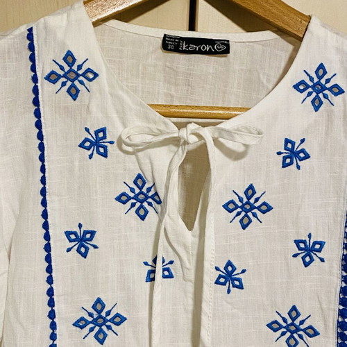 Karon cotton blouse with blue bronderie lace, new, size M