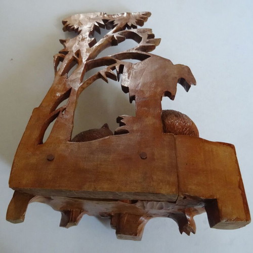 Wood carving with possums like new, Australian made