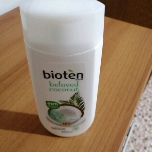 Bioten body lotion beloved coconut 250ml new