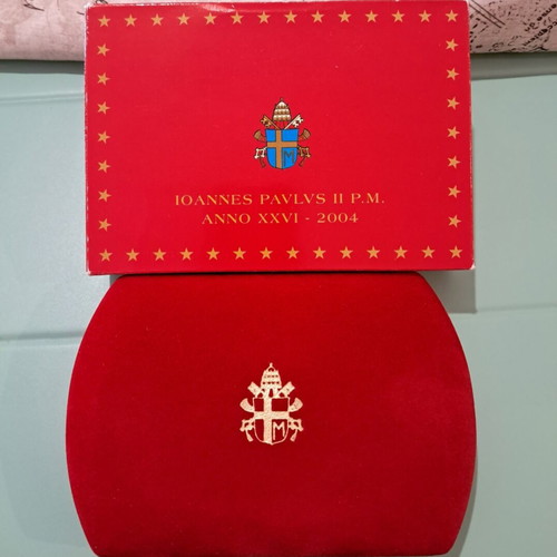 Vatican 2004 Official Euro Proof Set with Silver Medal, new