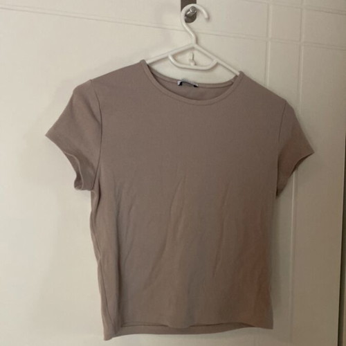 Bershka beige ribbed short-sleeve top like new, size XL