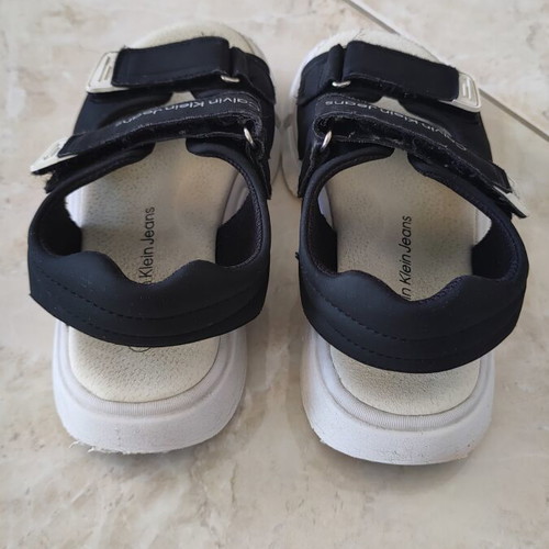 Calvin Klein sandals size 31 used, black and white