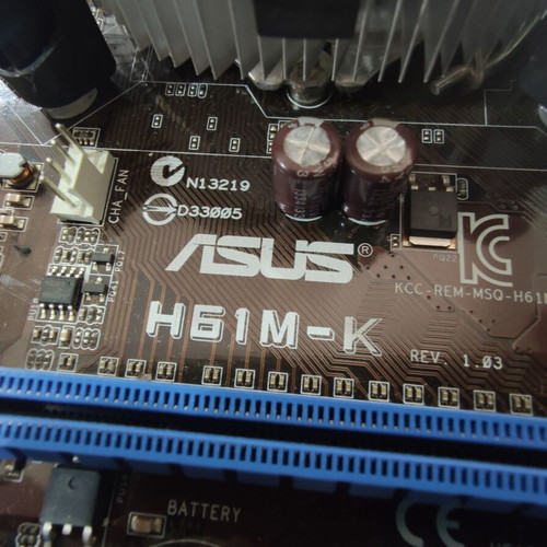 Asus Motherboard H61M-K like new with Intel Celeron G1620 and 2GB DDR3 Ram
