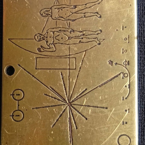NASA brass plaque prof. Carl Sagan used 3.5x2.7 cm