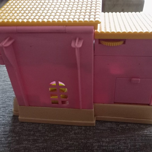 Polly Pocket Petland Hacienda Ranch House playset, vintage 2000 Mattel