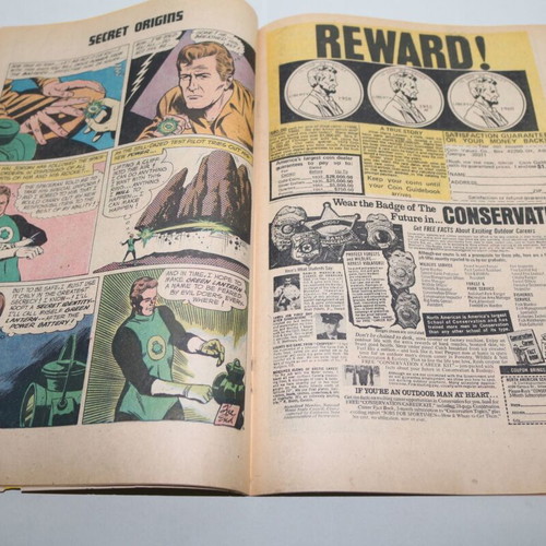 Secret Origins #2 May comic used, Supergirl Green Lantern Atom