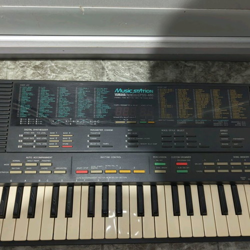 Yamaha PSS-480 like new portable FM synthesizer