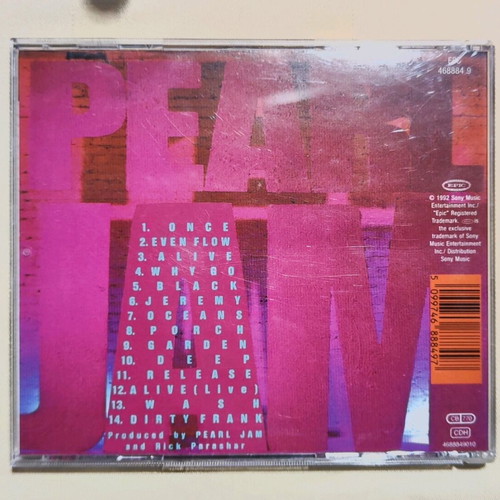 Pearl Jam Ten CD like new, rock