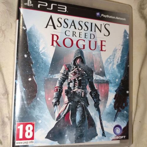 Assassin's Creed Rogue PS3 game like new with manual