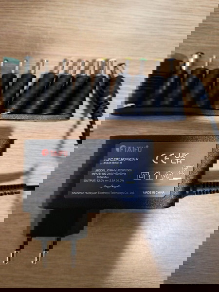 Чисто ново зарядно TAIFU Q36HV 12.0V 30.0W