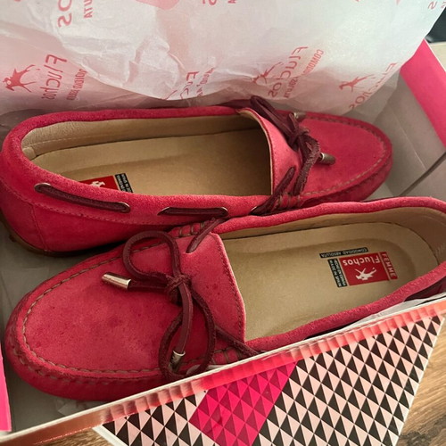 Fluchos moccasins pink suede like new