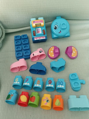 VTech BlaBla Blocks elephant adventure set used