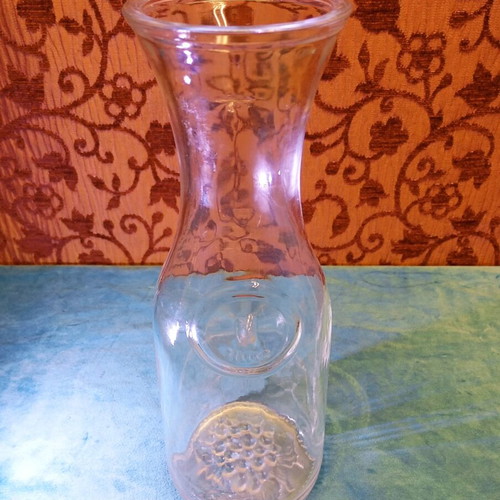 Wine carafe 1 liter rare, like new, glass with embossed grapes