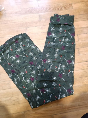 Pull & Bear khaki palazzo pants small used with floral pattern