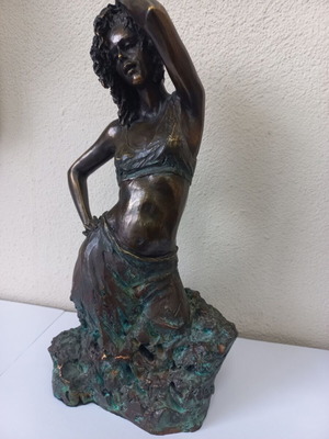 Art Deco bronze statue like new, female figure, Spanish foundry