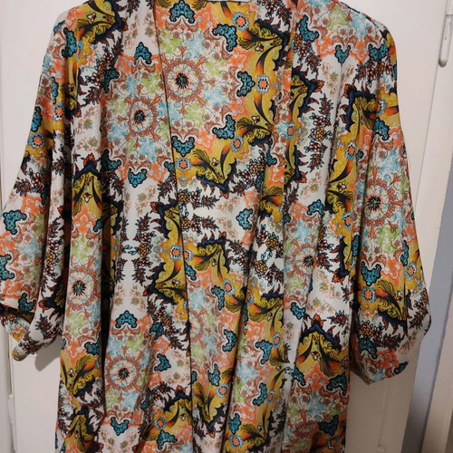 Kimono printed Pink Woman like new, size Medium