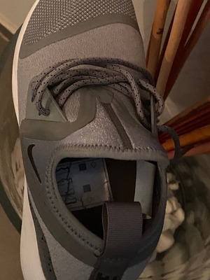 Nike sneakers like new, size 41, black and gray