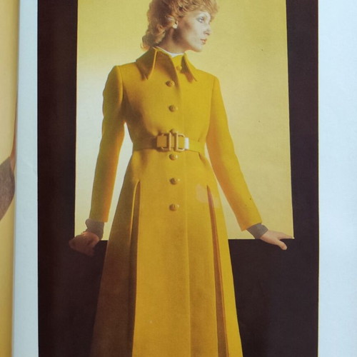 Gynaika magazine issue 526 like new, March 11 1970