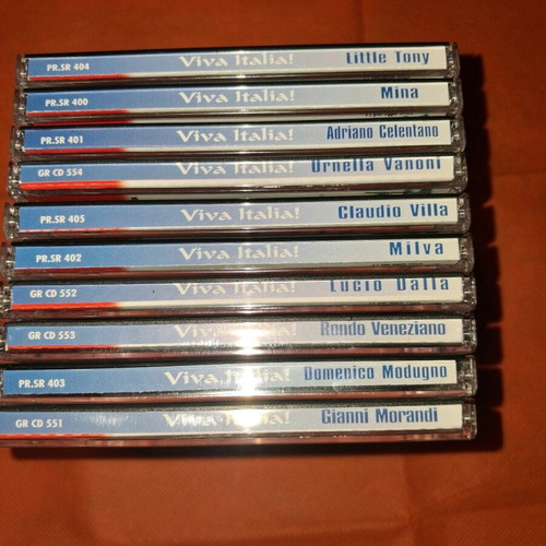 Viva Italia music CD set like new, 10 discs